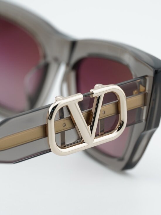 Valentino V-SETTE VLS-166C Sunglasses Grey Square Frame, Rose Gradient Lenses main image 9